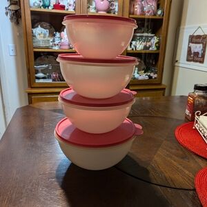 Tupperware storage/mixing bowls with pink lids